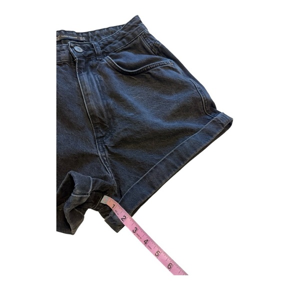 Zara Women's Black Denim Shorts - Size 4 - Picture 7 of 9